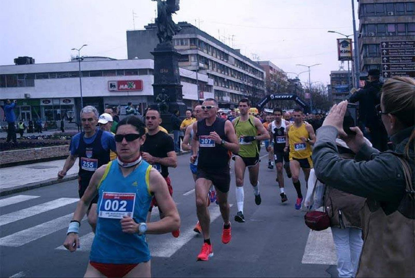 KRUŠEVAČKI MARATON OBARA REKORDE: Trčaće više od 600 maratonaca, a među njima i gradončelnica Jasmina Palurović!